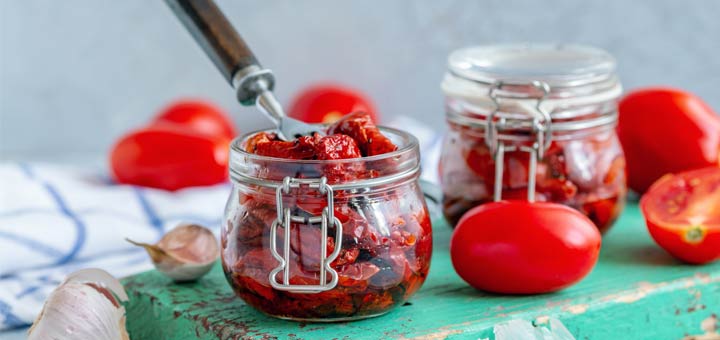 How To Make Your Own Sun-Dried Tomatoes