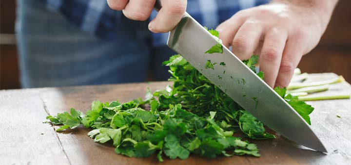 How Cilantro Can Help Detoxify The Liver