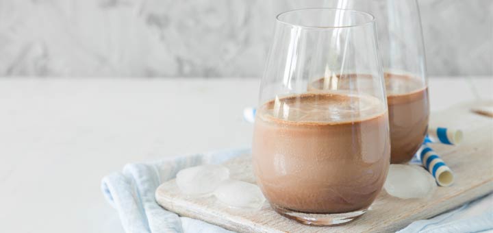 Skinny Chocolate Shake That’s Raw