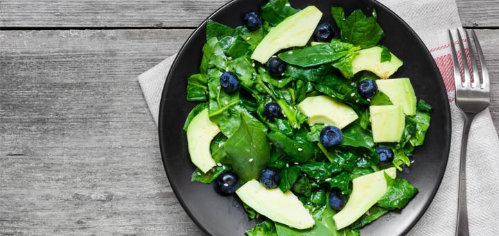 spinach-blueberry-avocado-salad