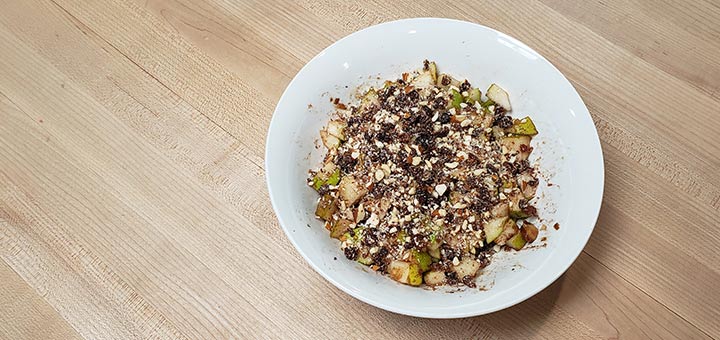 cinnamon-spiced-pear-bowl