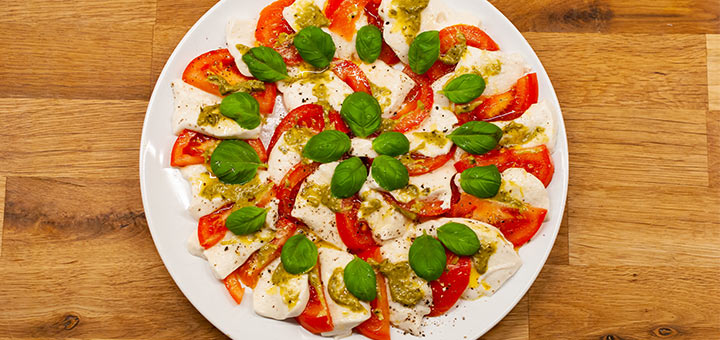 Cashew Mozzarella Caprese Salad