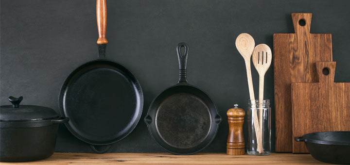 cast-iron-pans-and-cutting-boards
