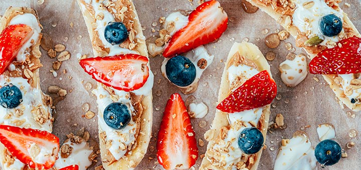 Banana Almond Butter Breakfast With Granola