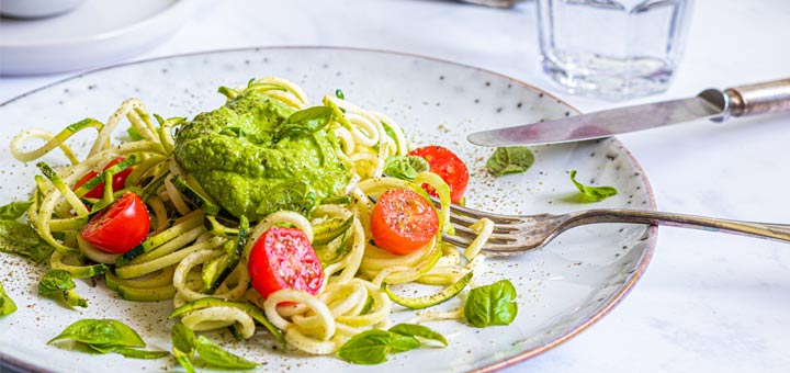 Zucchini Noodles With Avocado Kale Pesto