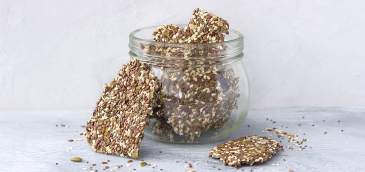 Everything Bagel Dehydrated Flax Crackers