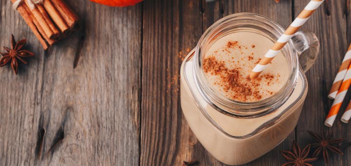 Raw Vegan Pumpkin Pie Smoothie