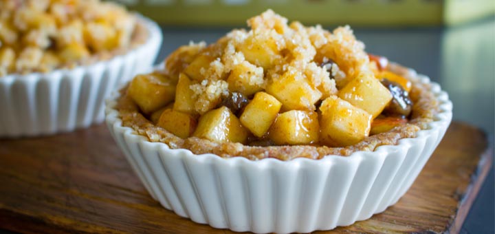 Raw Vegan Apple Pie Tarts