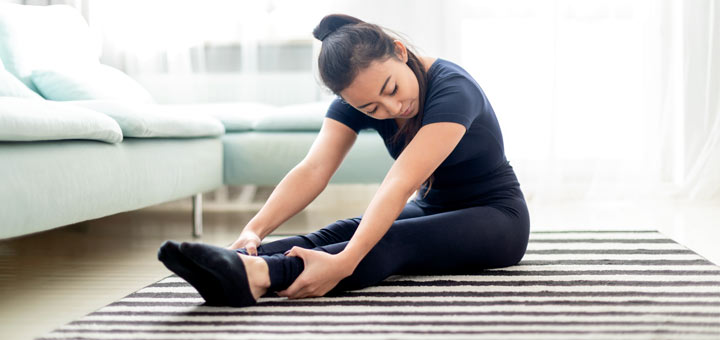 Why Active Stretching Is So Good For You, Plus 5 Benefits