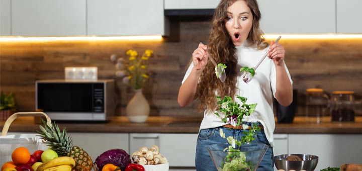 4 Raw Vegan Salad Dressing Recipes For Our Cleansers