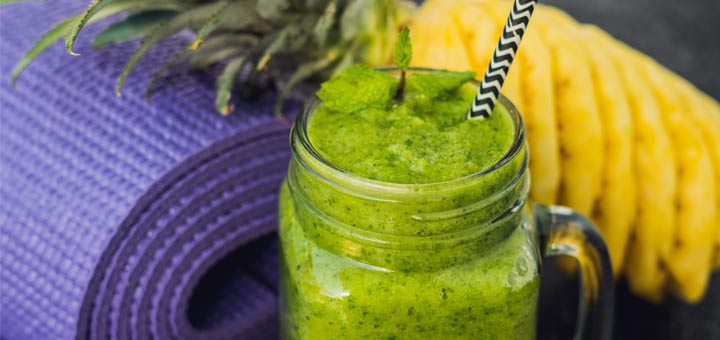 Easy Island Greens Smoothie
