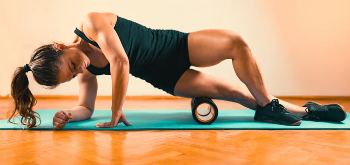Roll Out: 6 Foam Rolling Moves Everyone Should Do