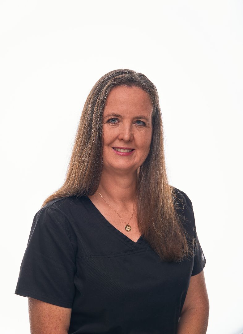 Lisa B Shifflett, LMT