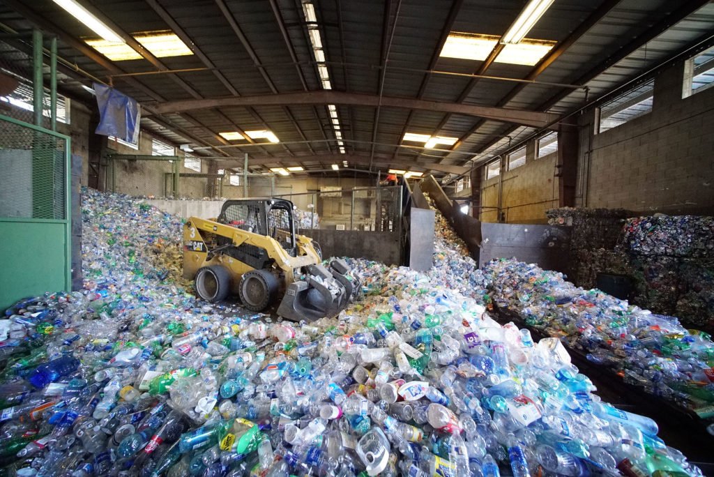 Mandatory Report On Hawaii Trash Disposal Hasn't Been Filed In 4…