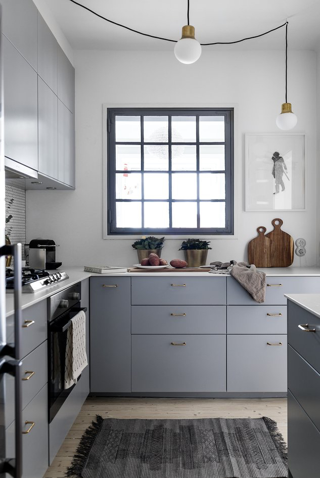 5 Small Kitchen Layout Ideas That Dare To Defy Your Lack Of Square