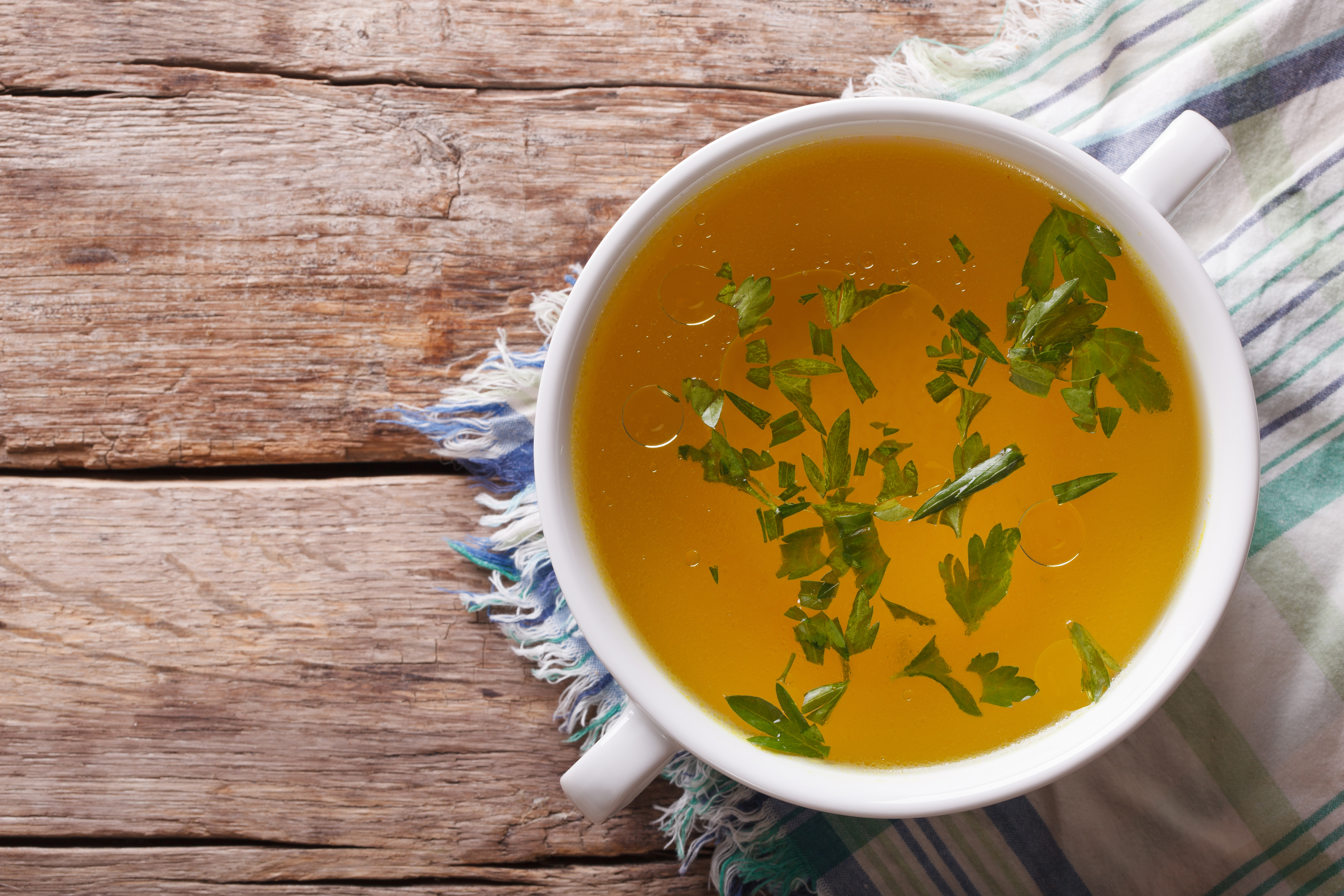 how long will chicken broth keep in the refrigerator