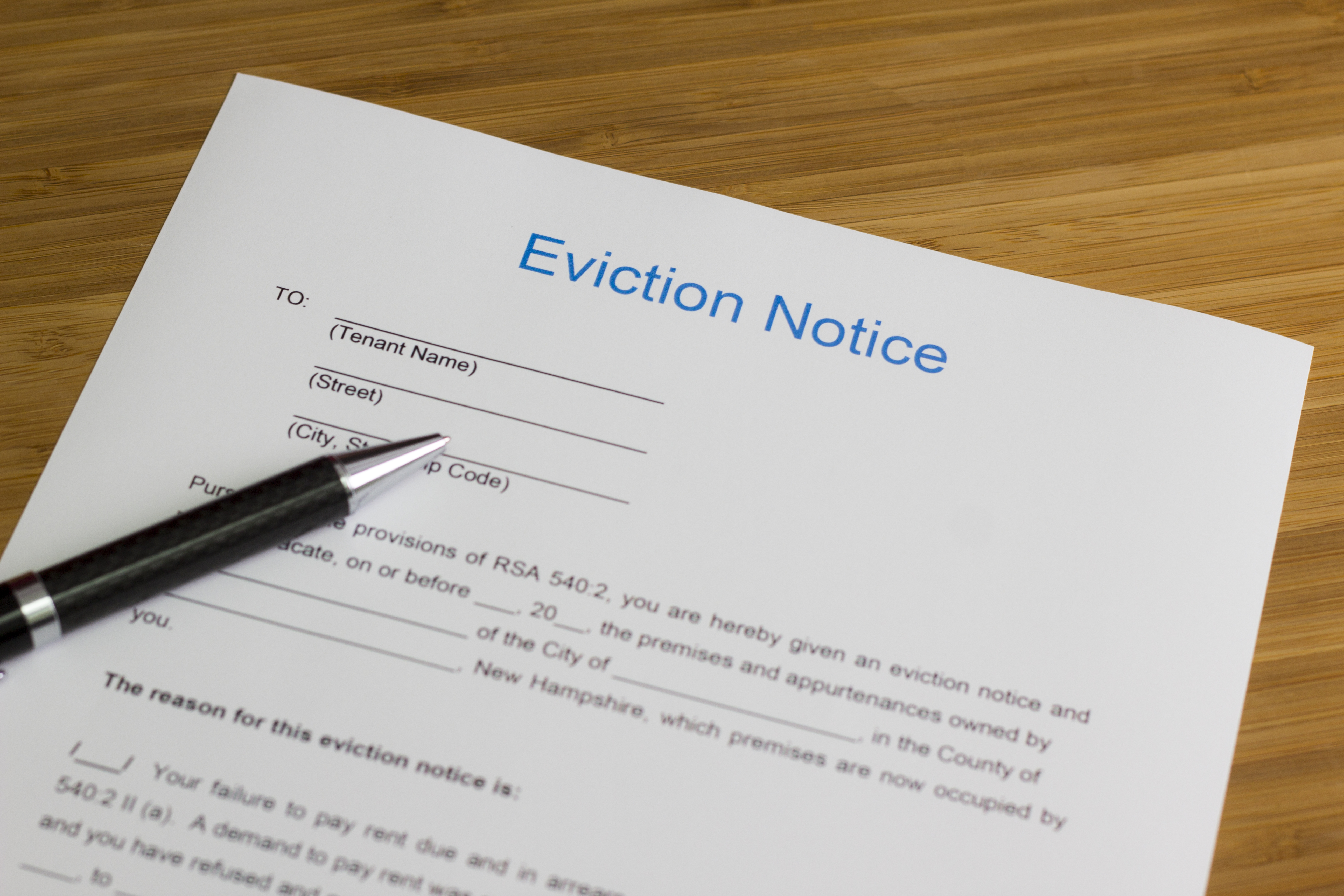 how to deal with a no lease eviction in virginia