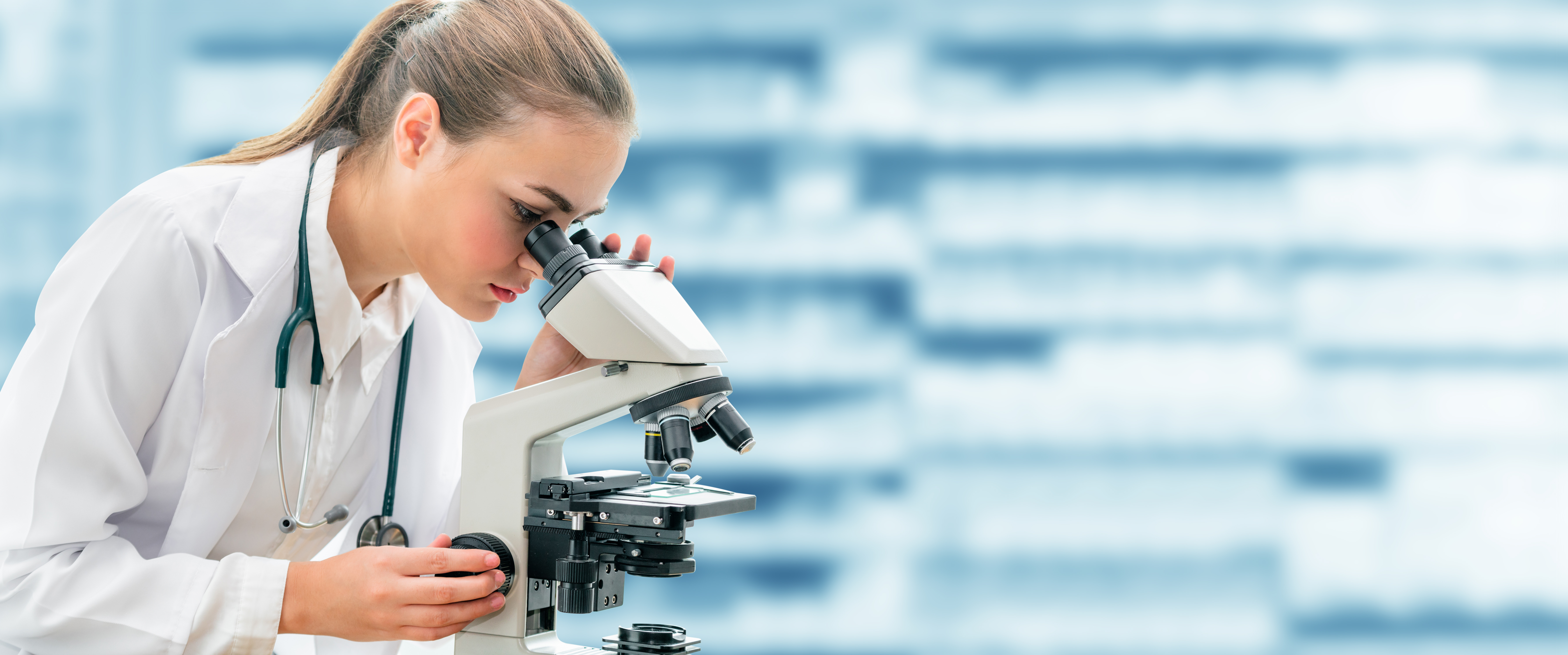 What Are Some Advantages of Being a Medical Lab Technologist? - Career Trend