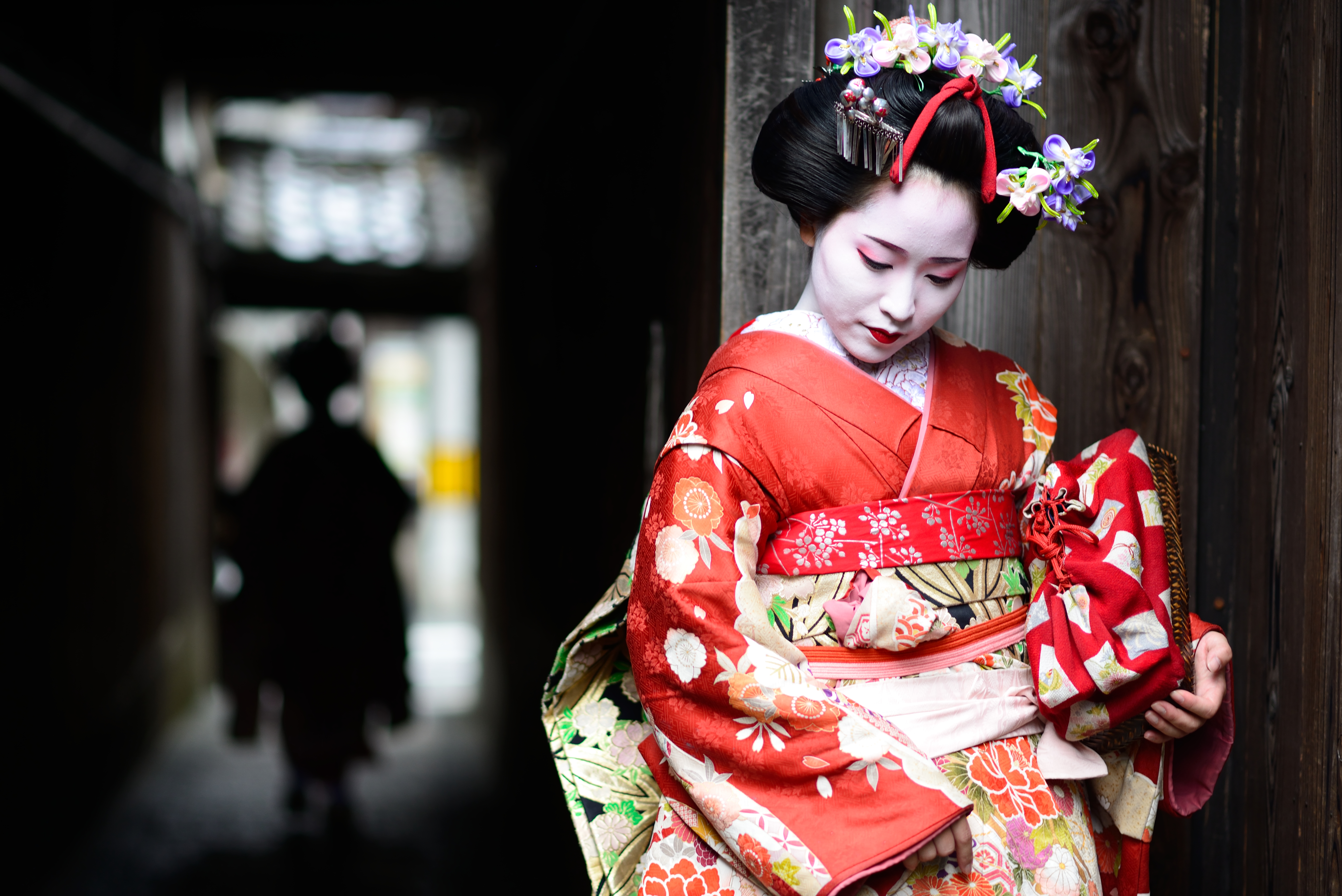 Different Types of Men's Kimonos in Japan