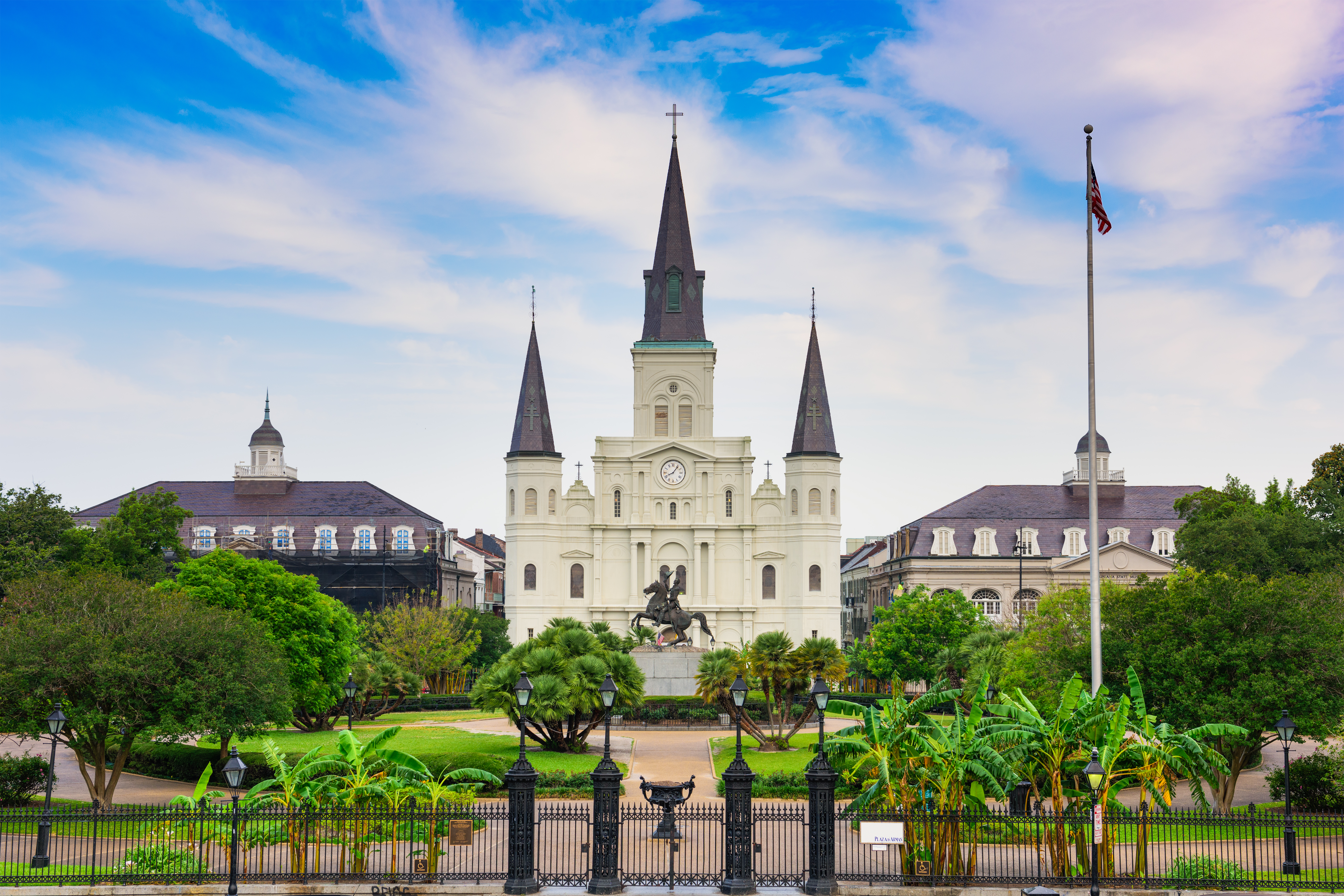 The History of the Saint Louis Cathedral in New Orleans ...