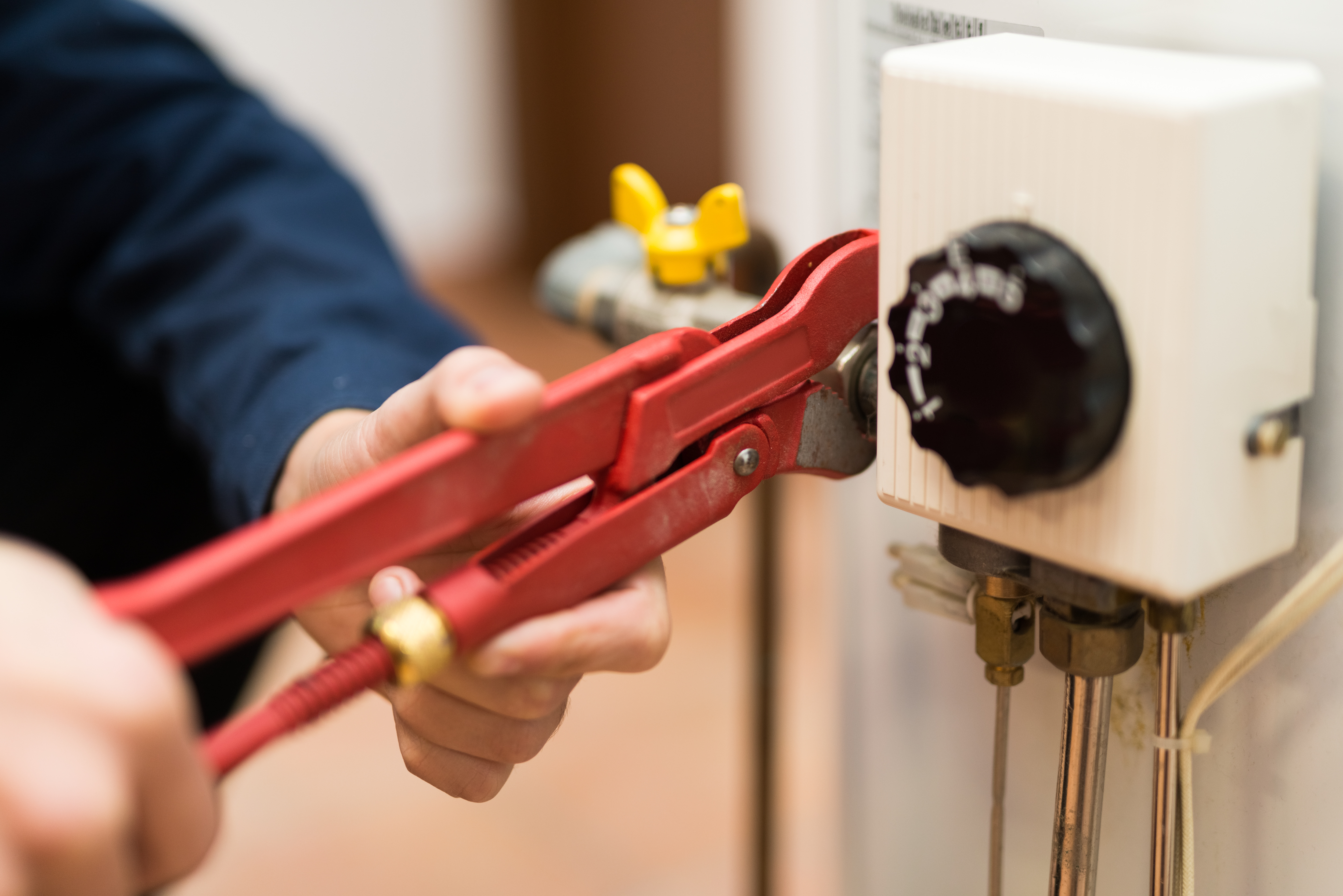 How to Convert a Natural Gas Hot Water Tank to Propane | HomeSteady