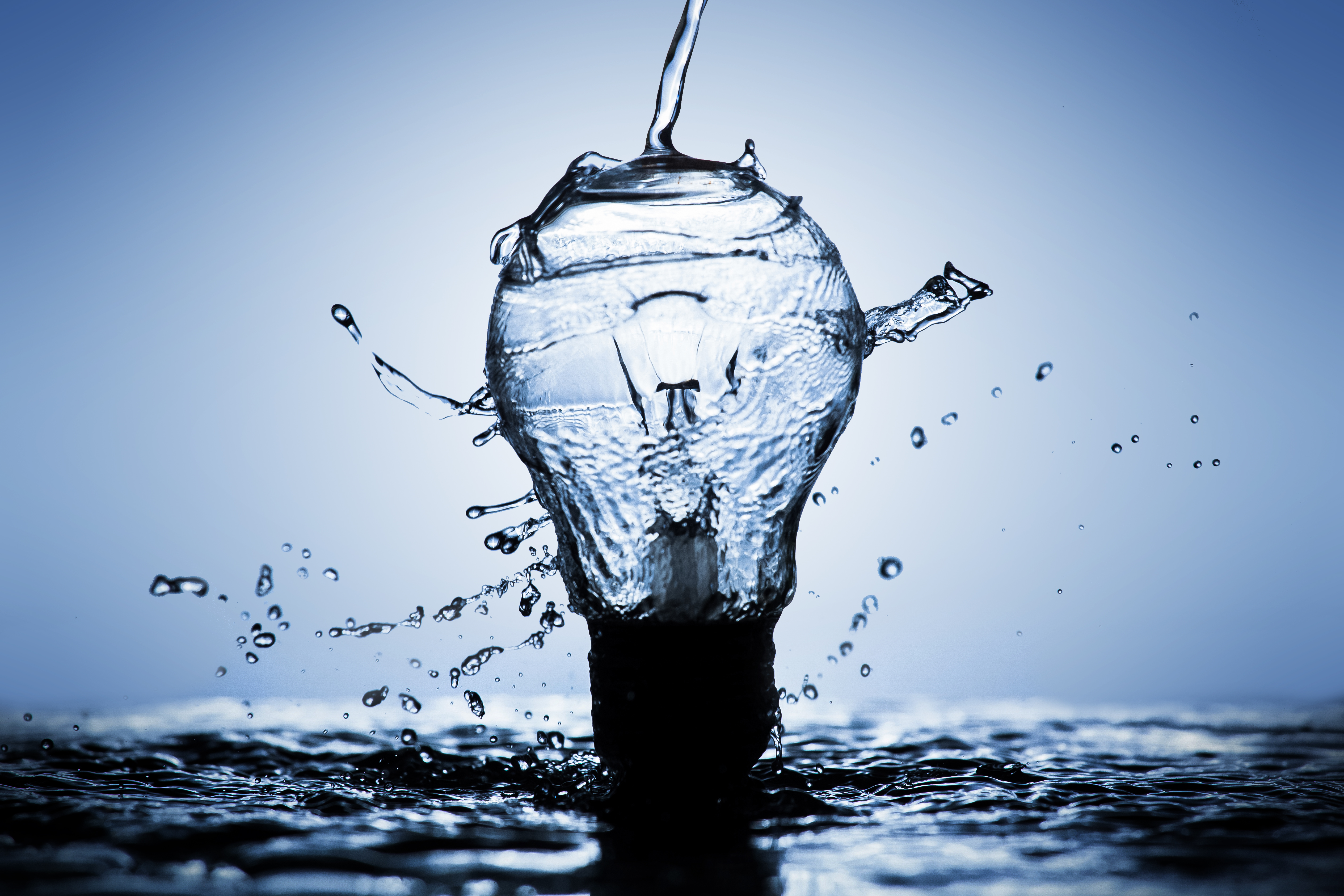 What Happens If Electricity Hits Water?