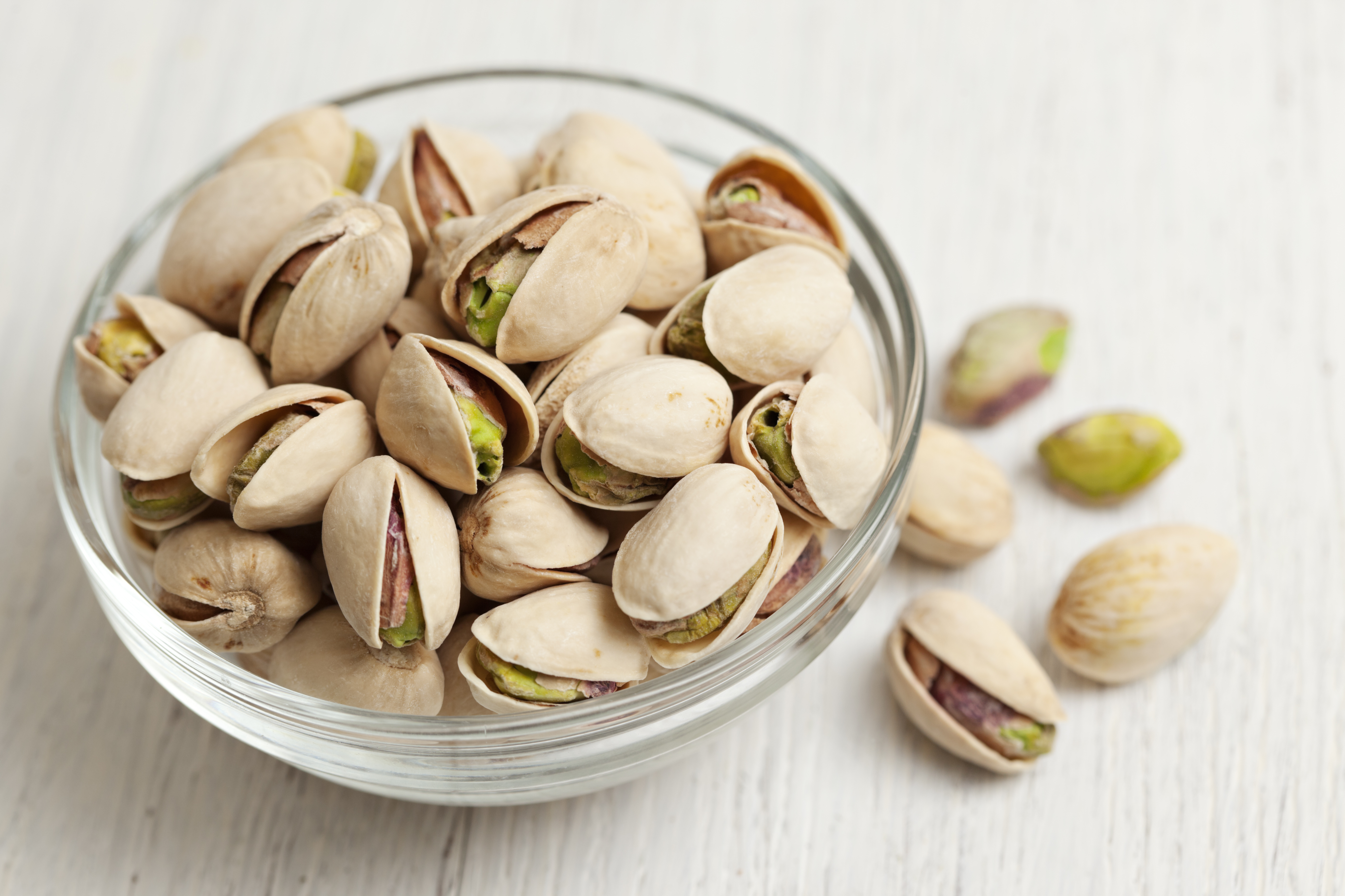 How to prepare fresh pistachios