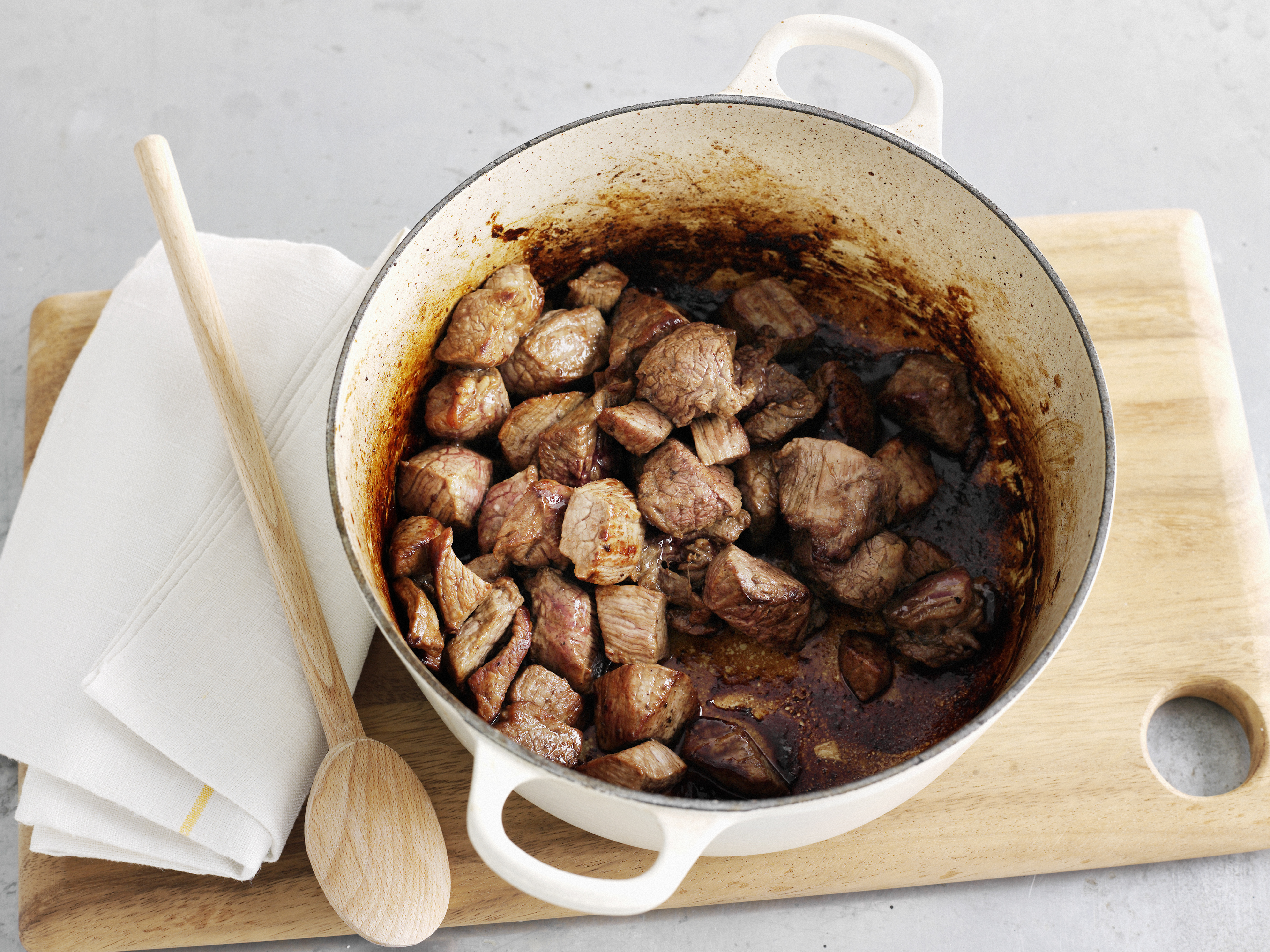 ceramic cookware electric stove