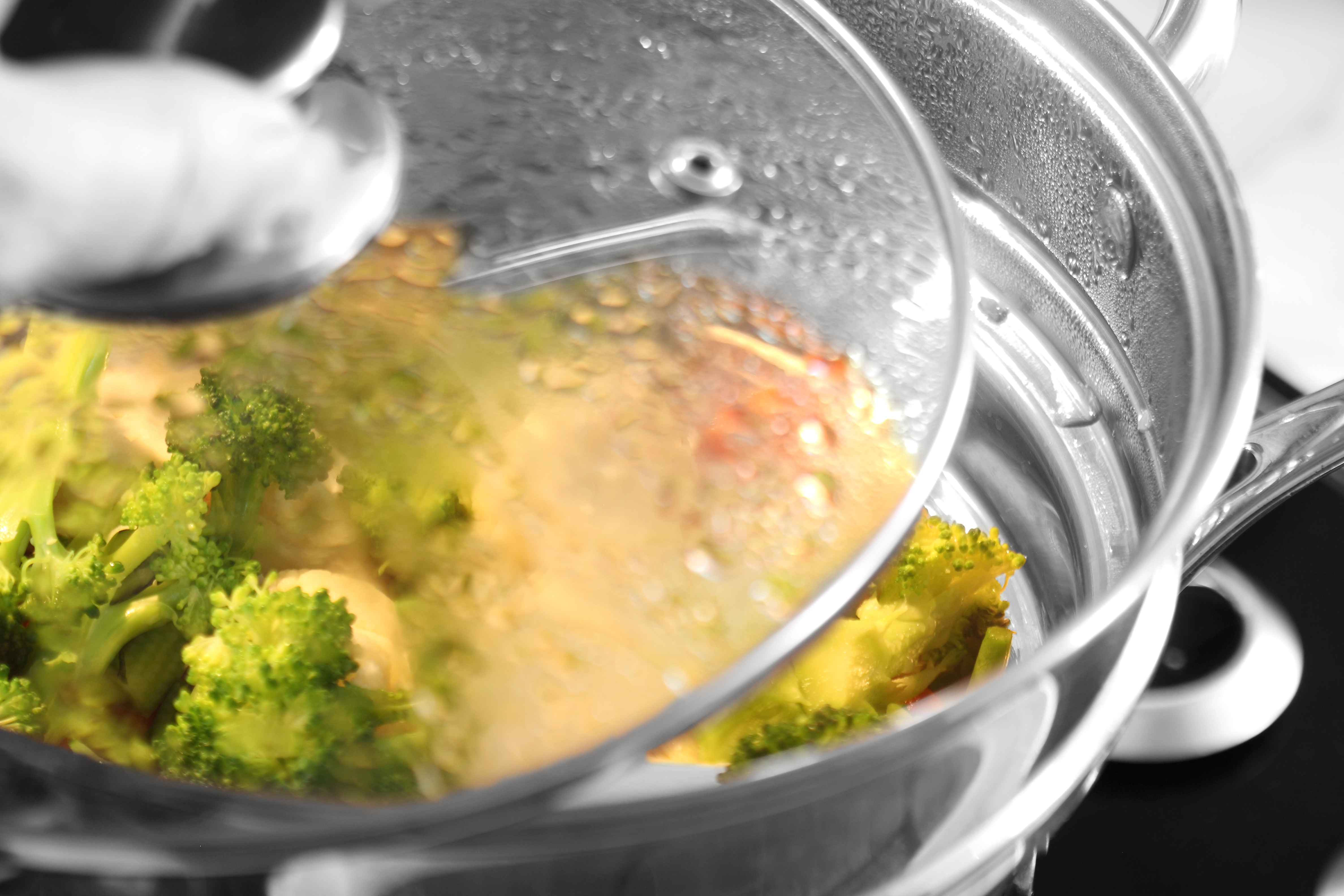 Do You Need A Steamer Pot To Properly Steam Food?