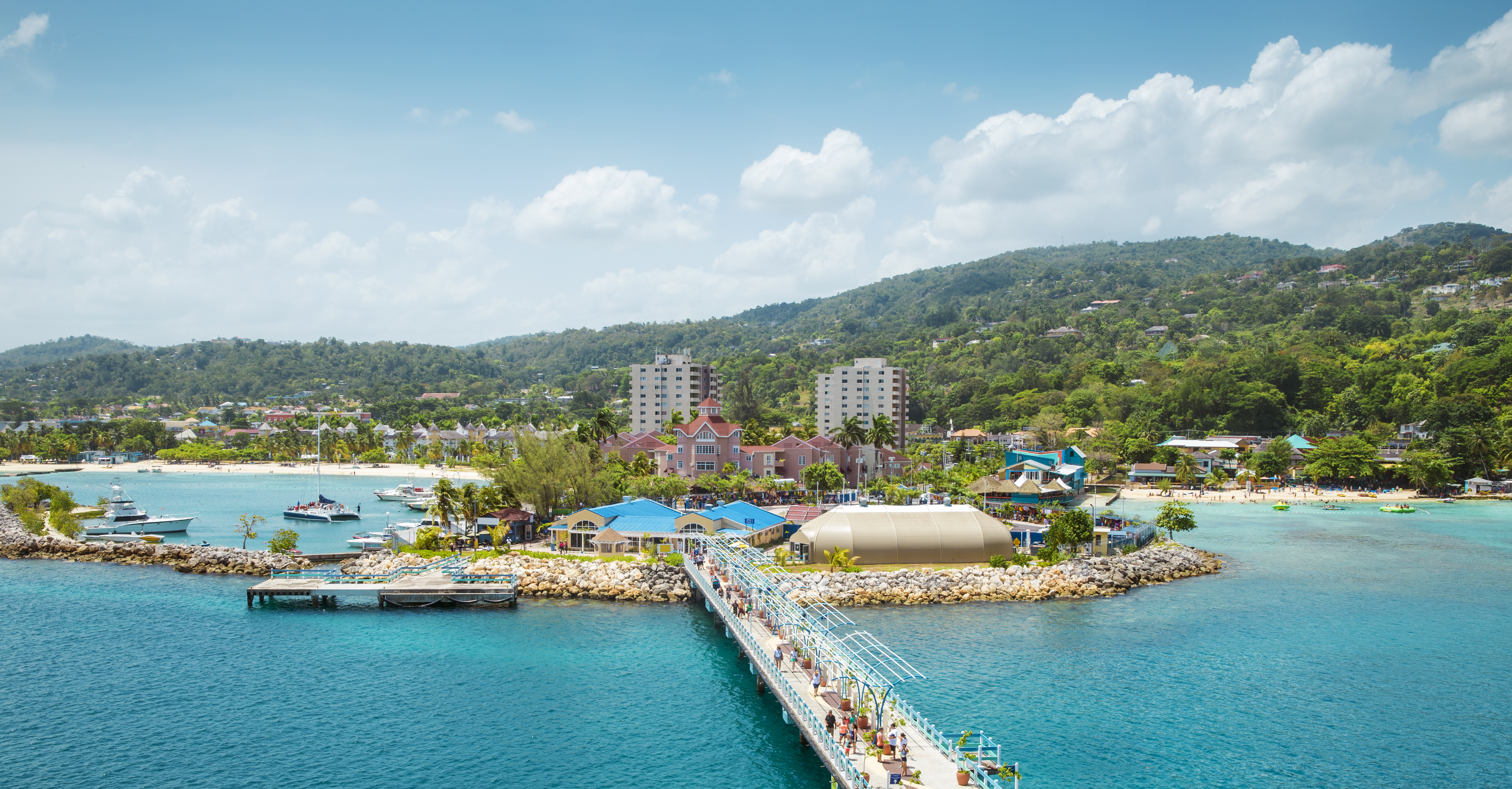 How Far Are the Beaches From the Cruise Ship Port in Ocho Rios, Jamaica? | USA Today