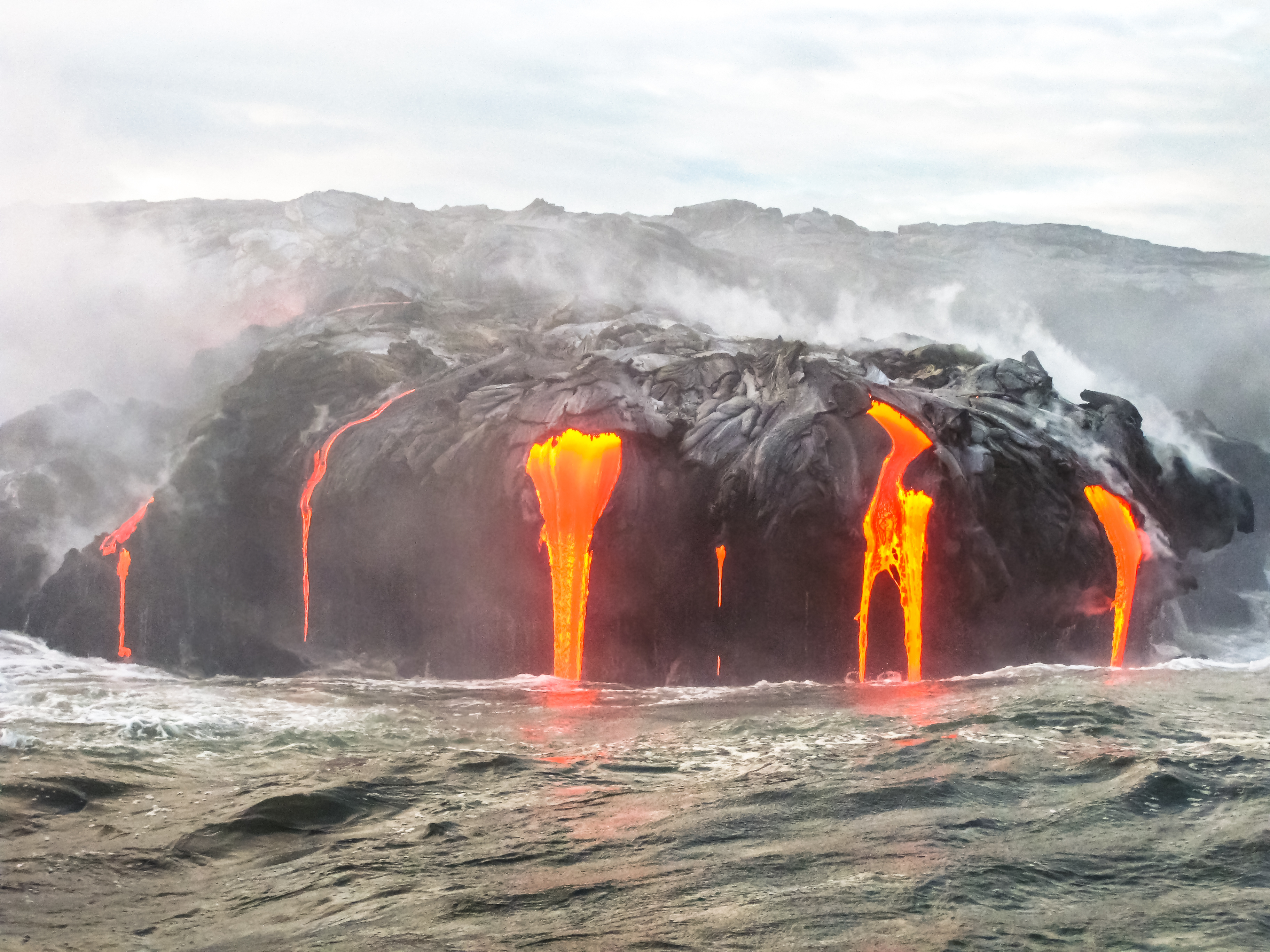 mauna loa volcano eruption 1984