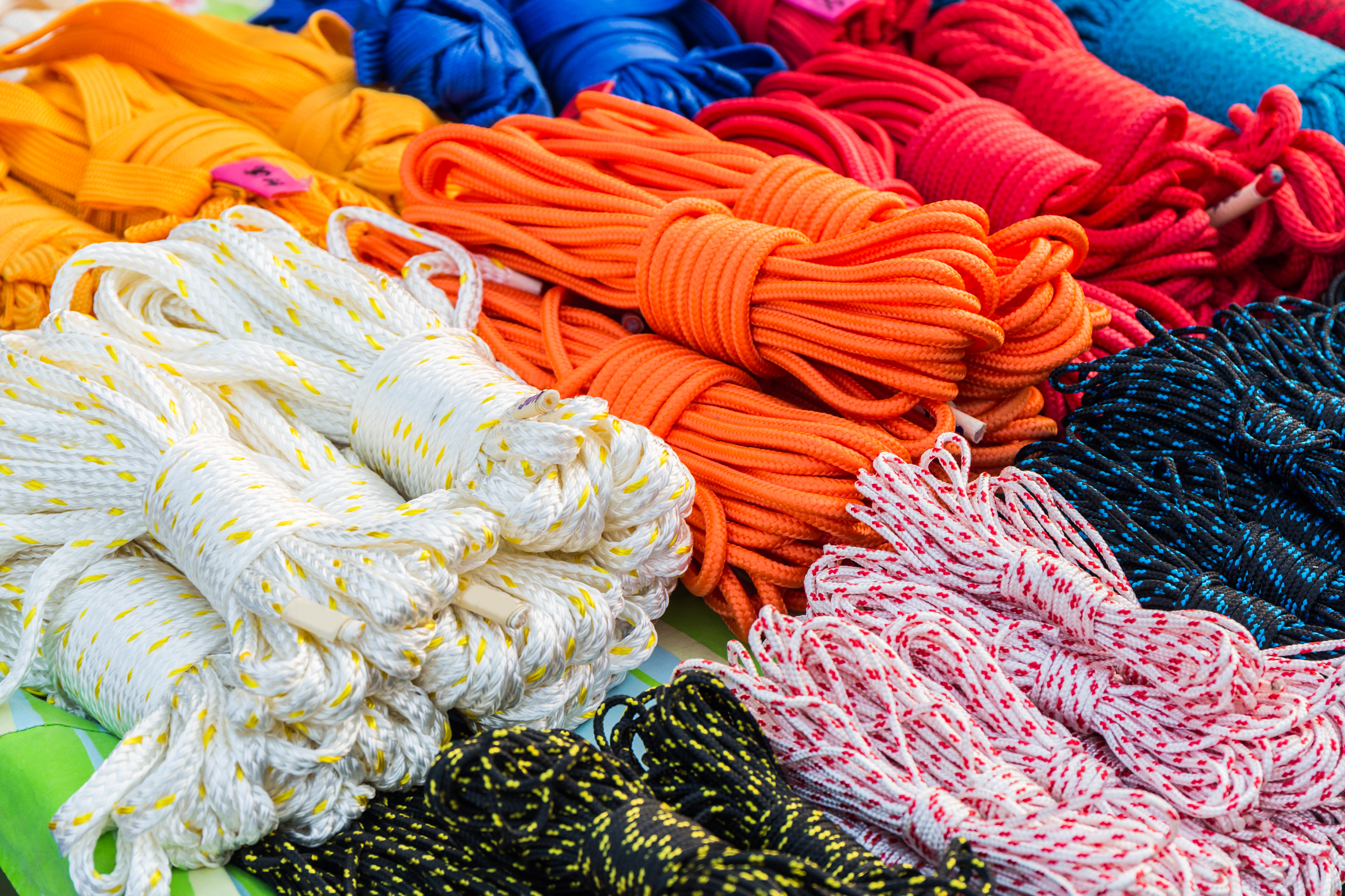 Nylon Fibre: Types, Properties, Manufacturing and Uses