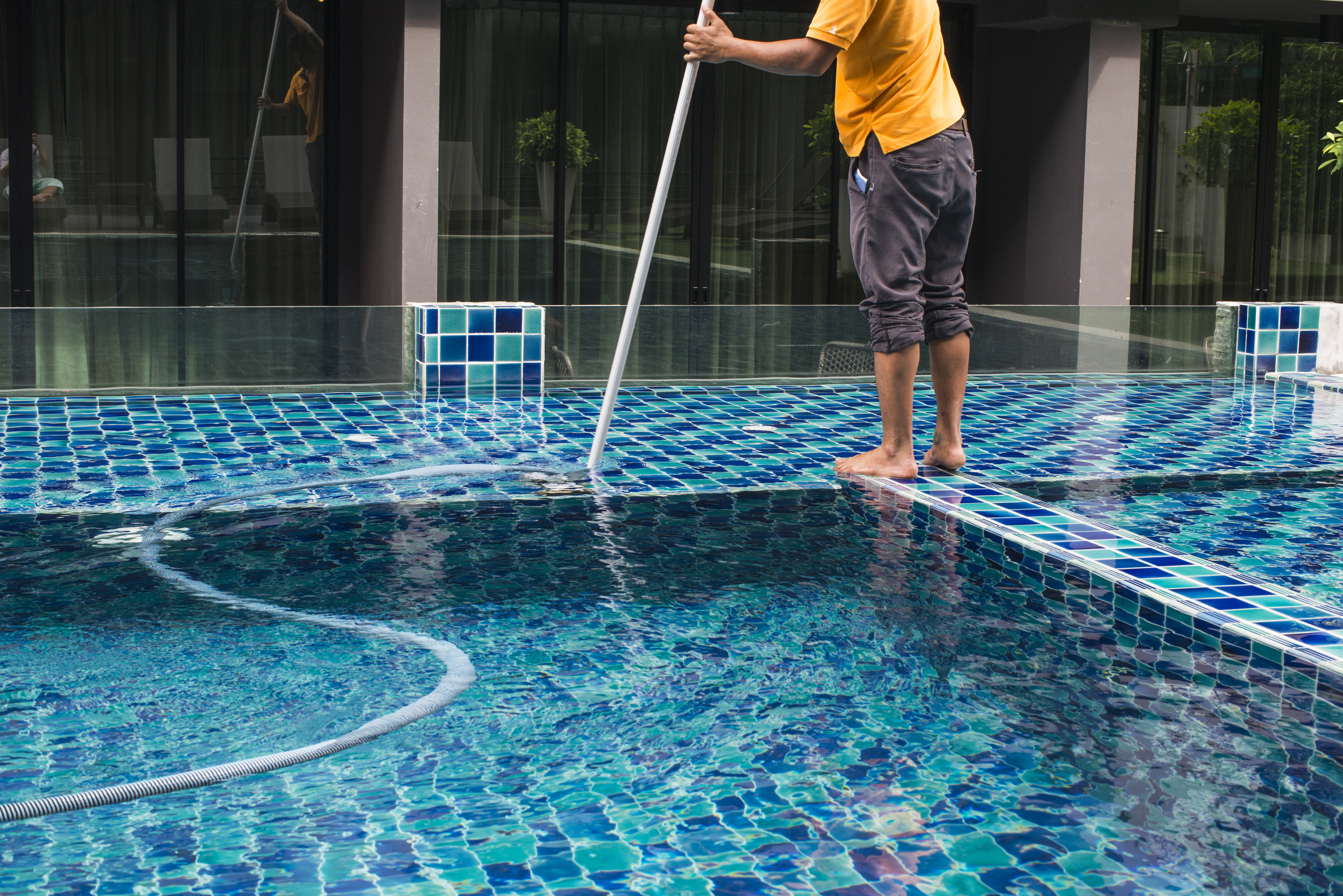 How To Diagnose A Pool Vacuum That S Not Working Hunker