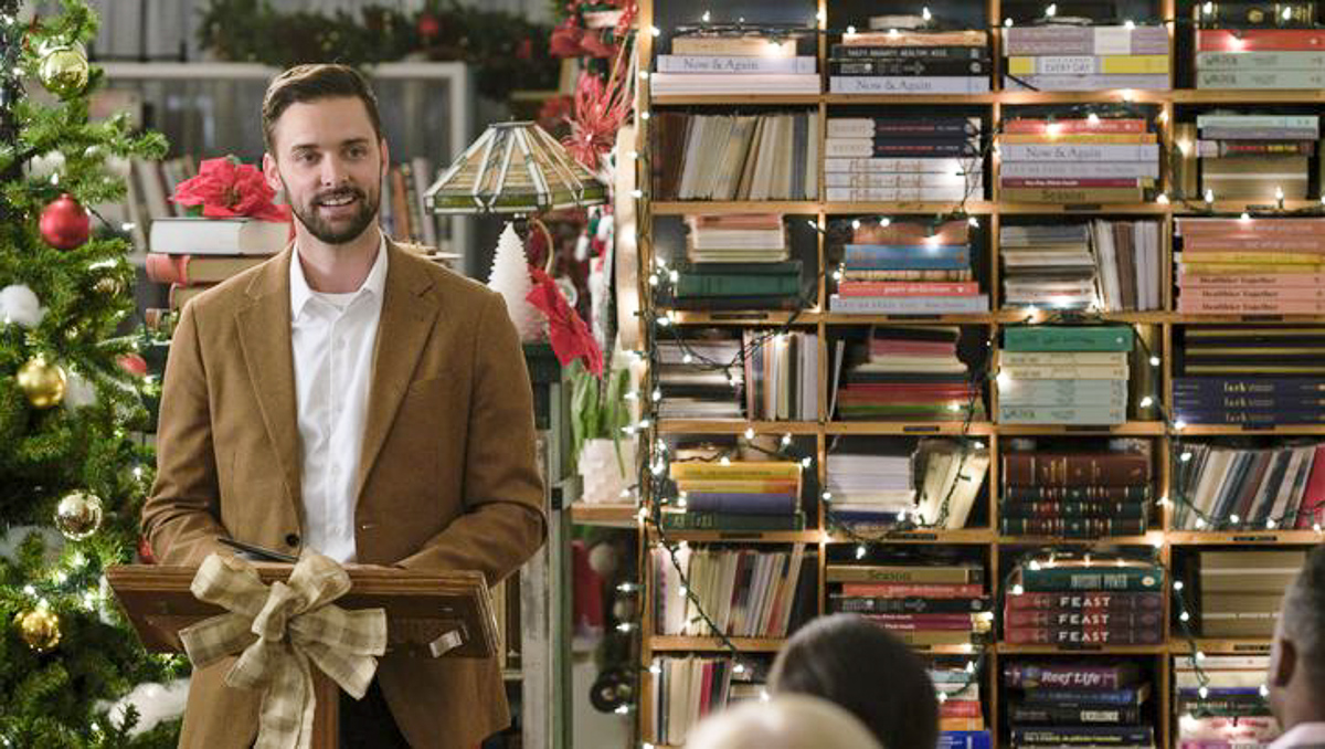 Hallmark Channel News: Peter Porte and Ali Liebert Reprise Roles For