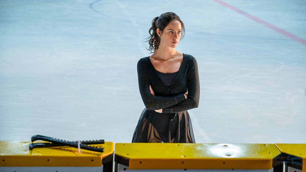 ‘Spinning Out’ January Jones a Literal Ice Queen in Netflix's New Figure Skating Drama