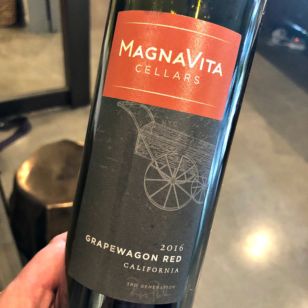 MagnaVita Grapewagon Red