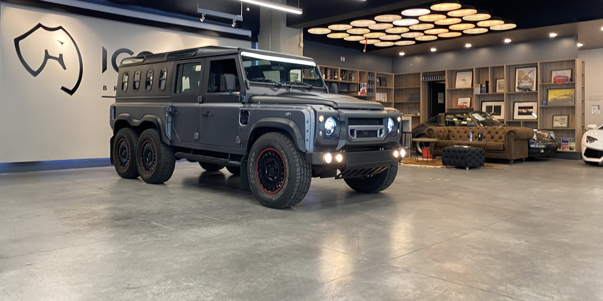 Land Rover Defender Chelsea 6X6