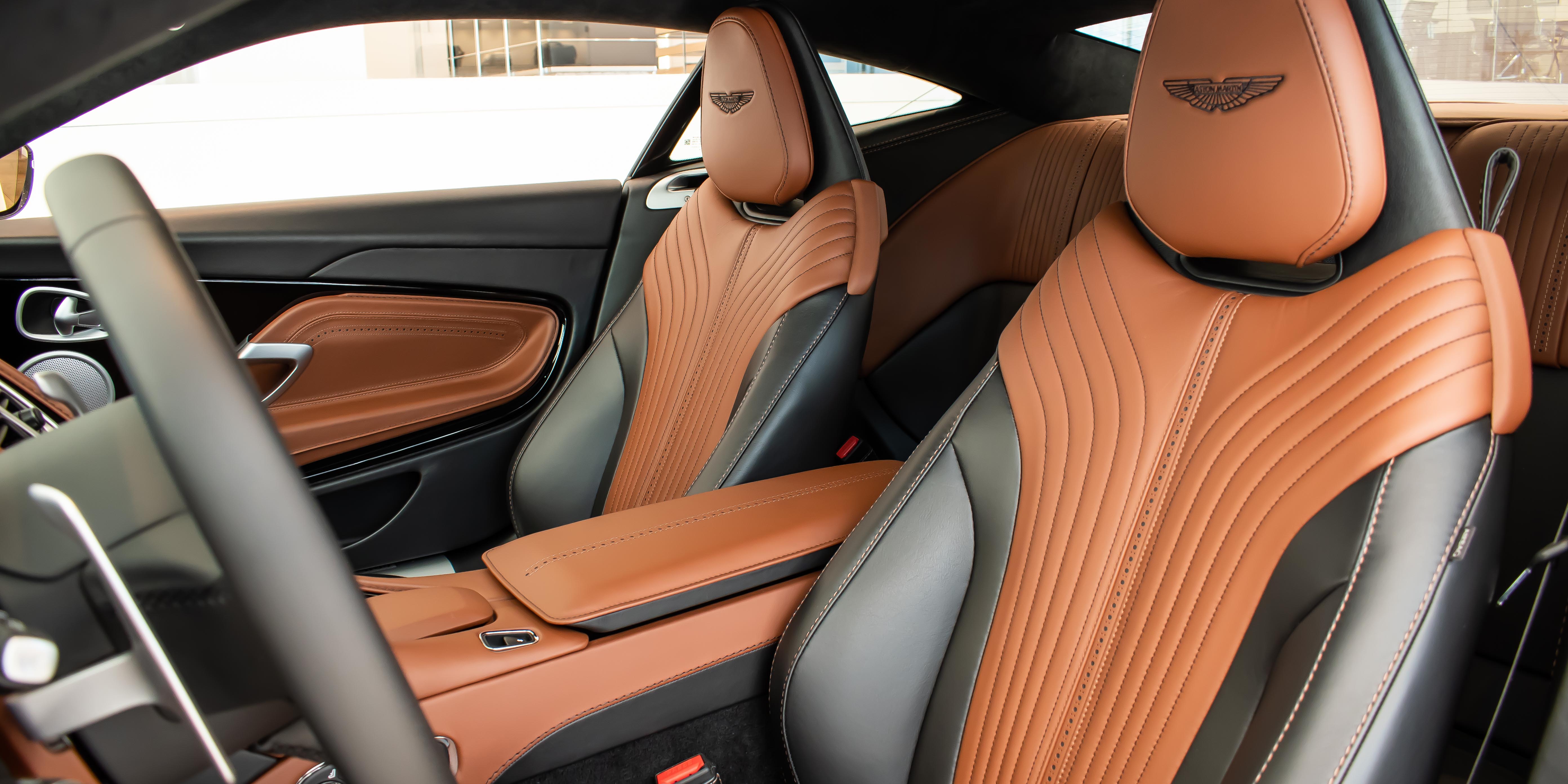 Aston Martin DB11 V8