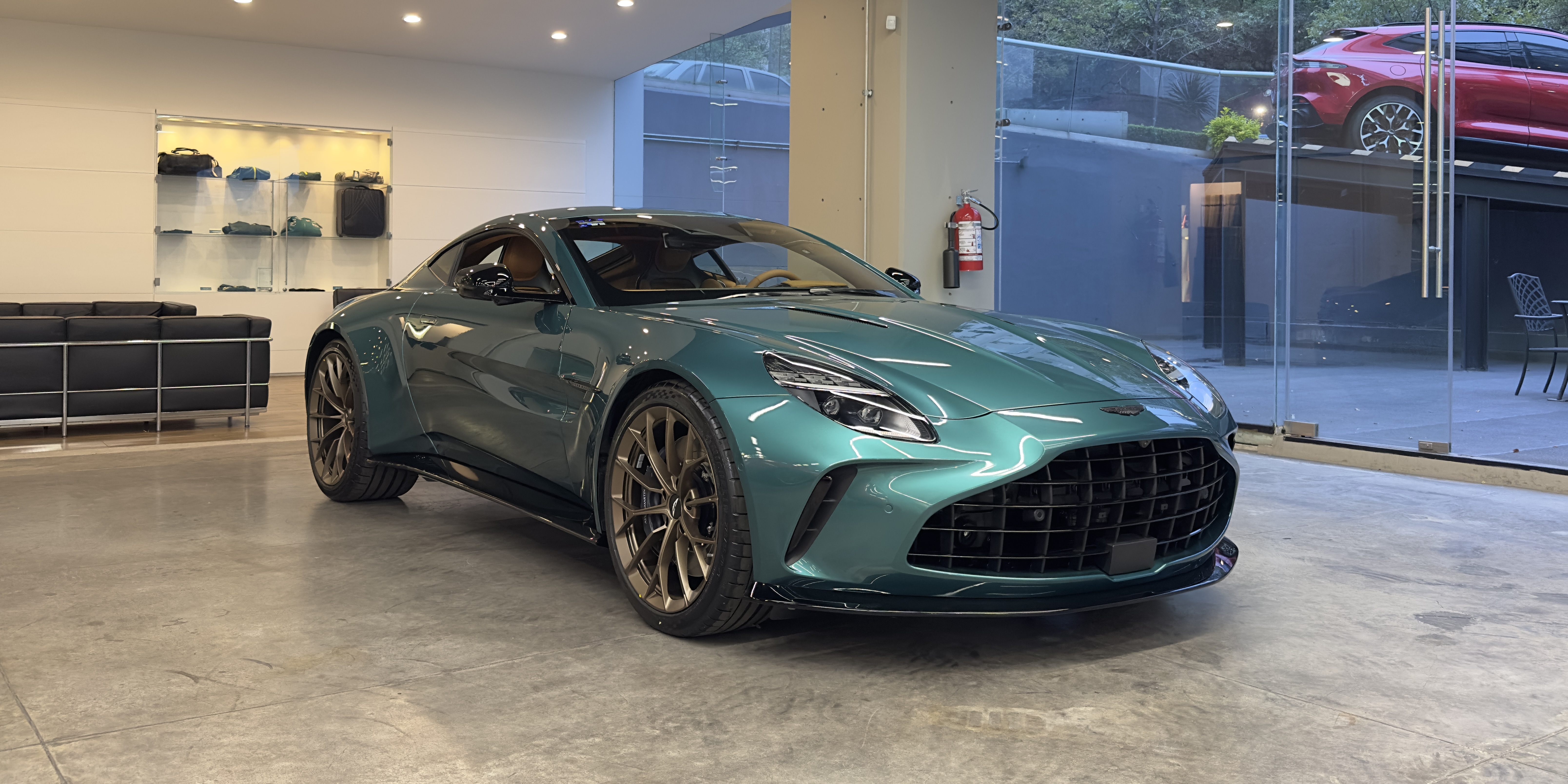Aston Martin Vantage NG