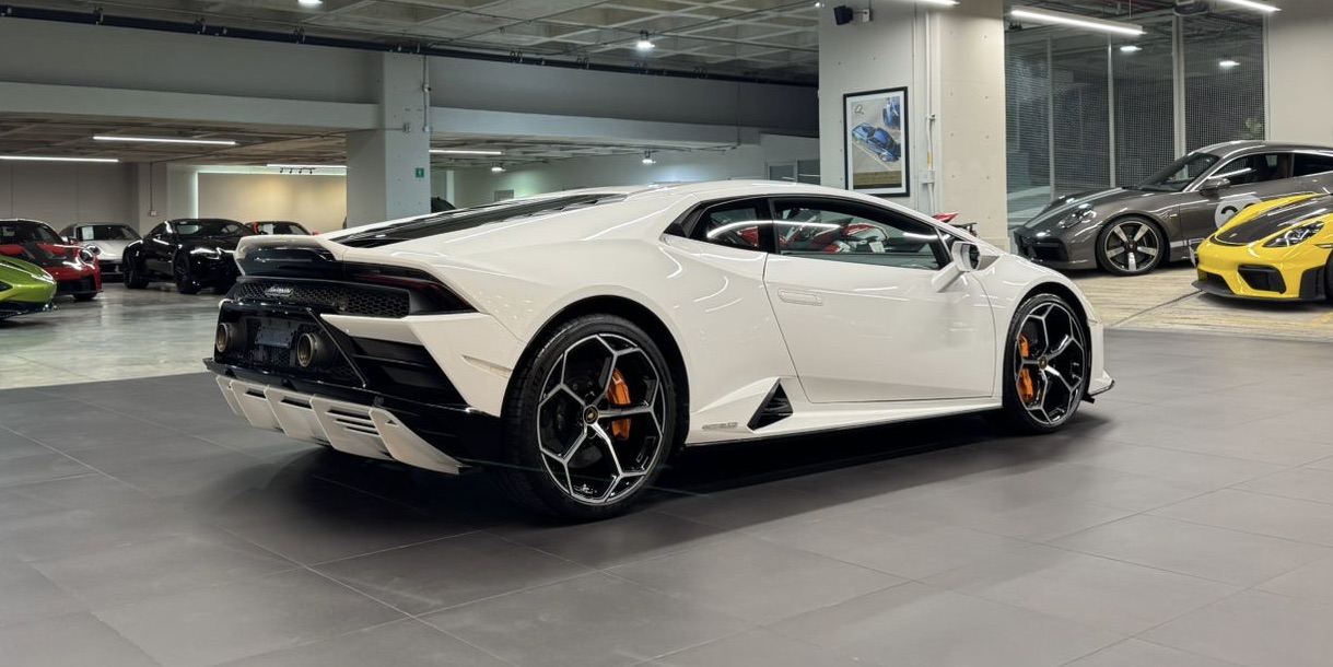 Lamborghini Huracan EVO Coupe