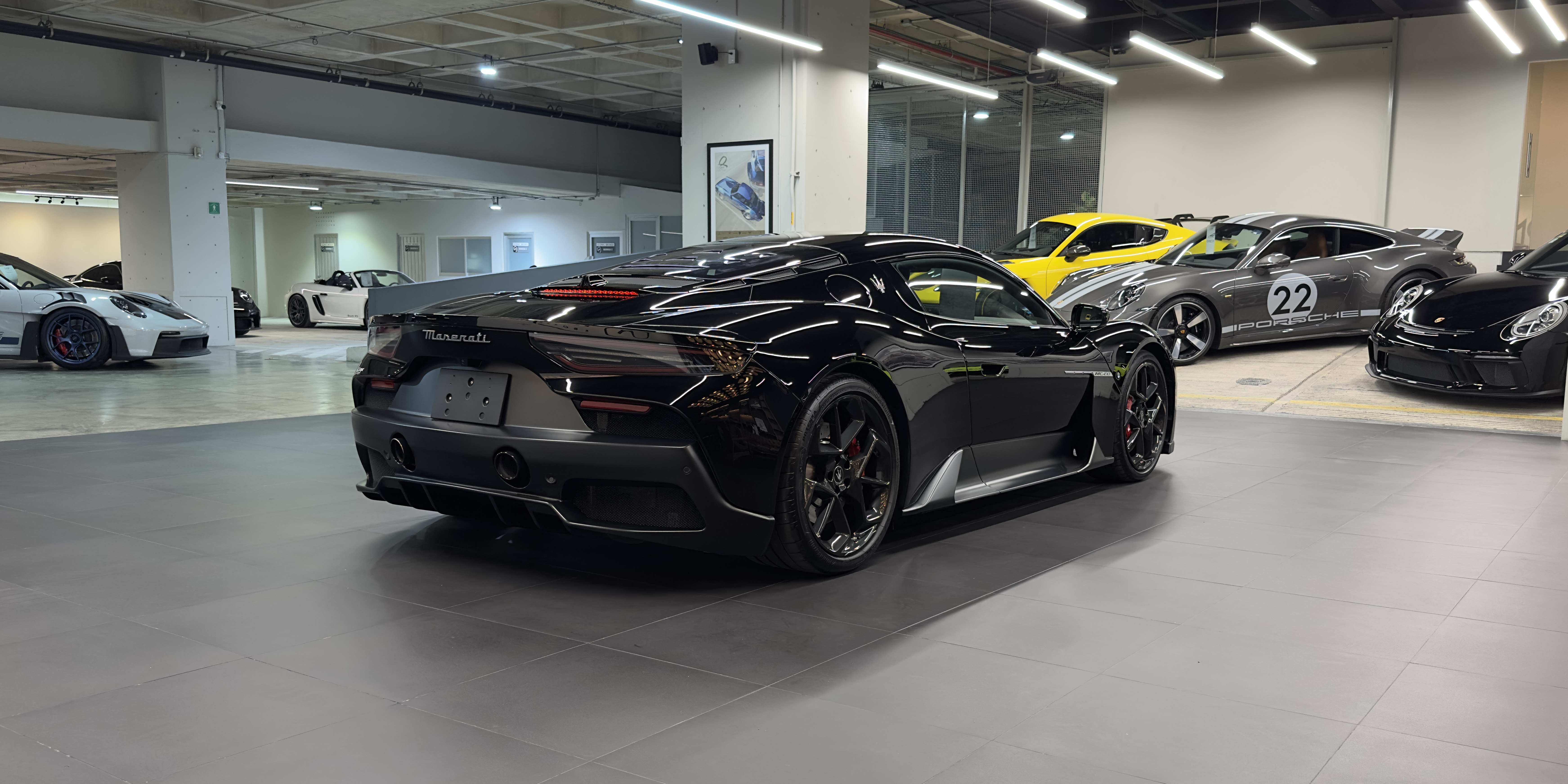 Maserati MC20