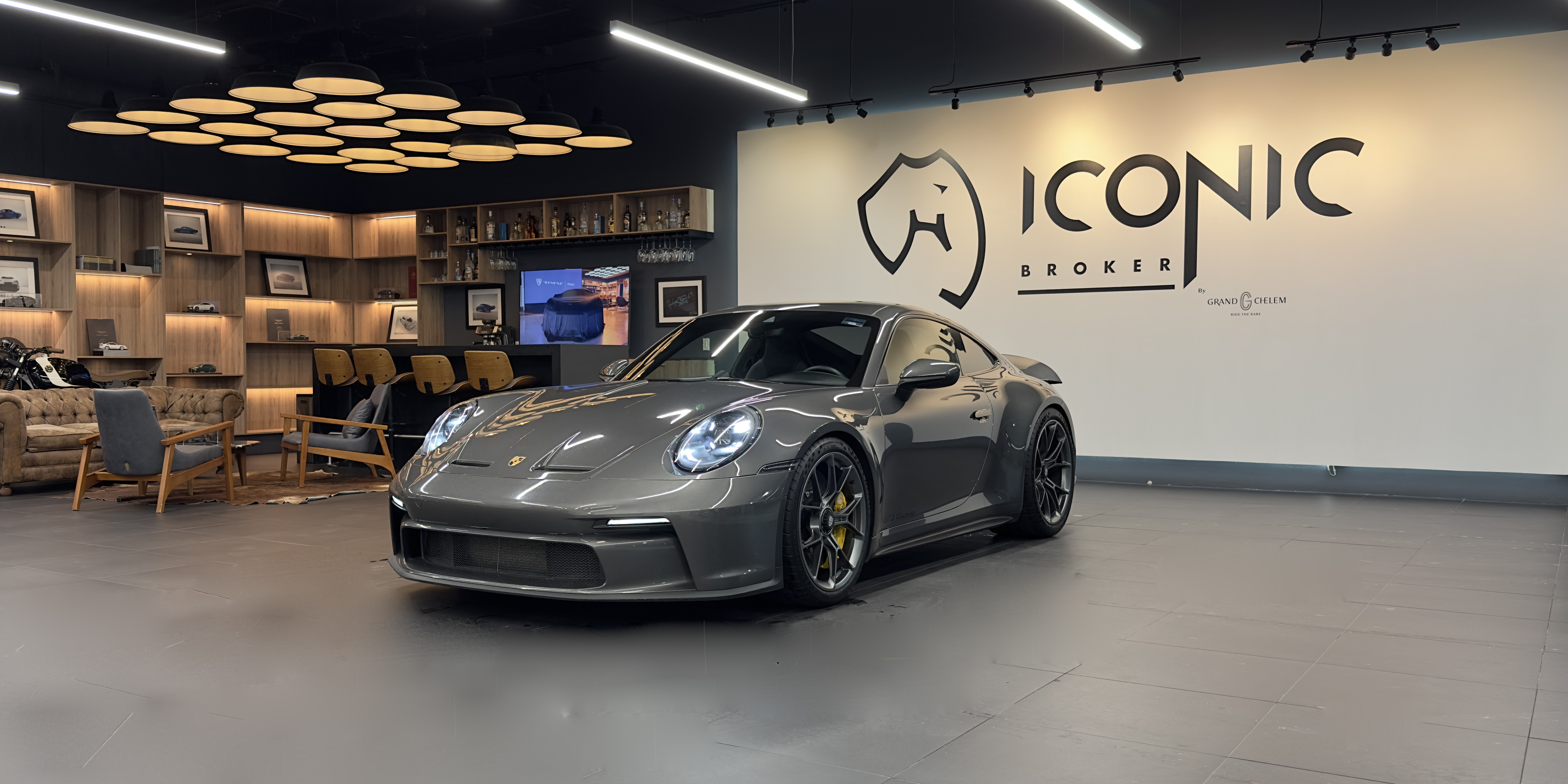 Porsche 911 GT3 "Touring"