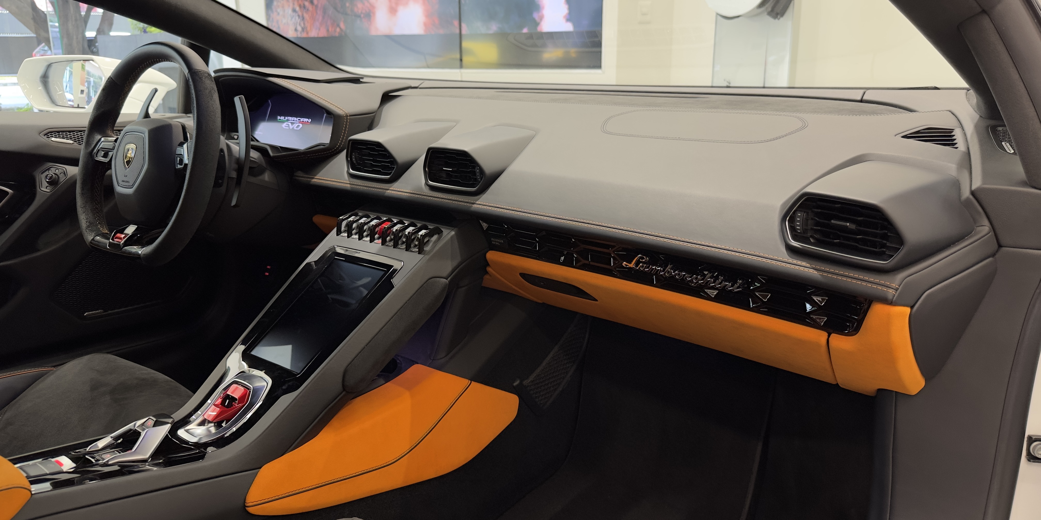Lamborghini Huracan EVO Coupe