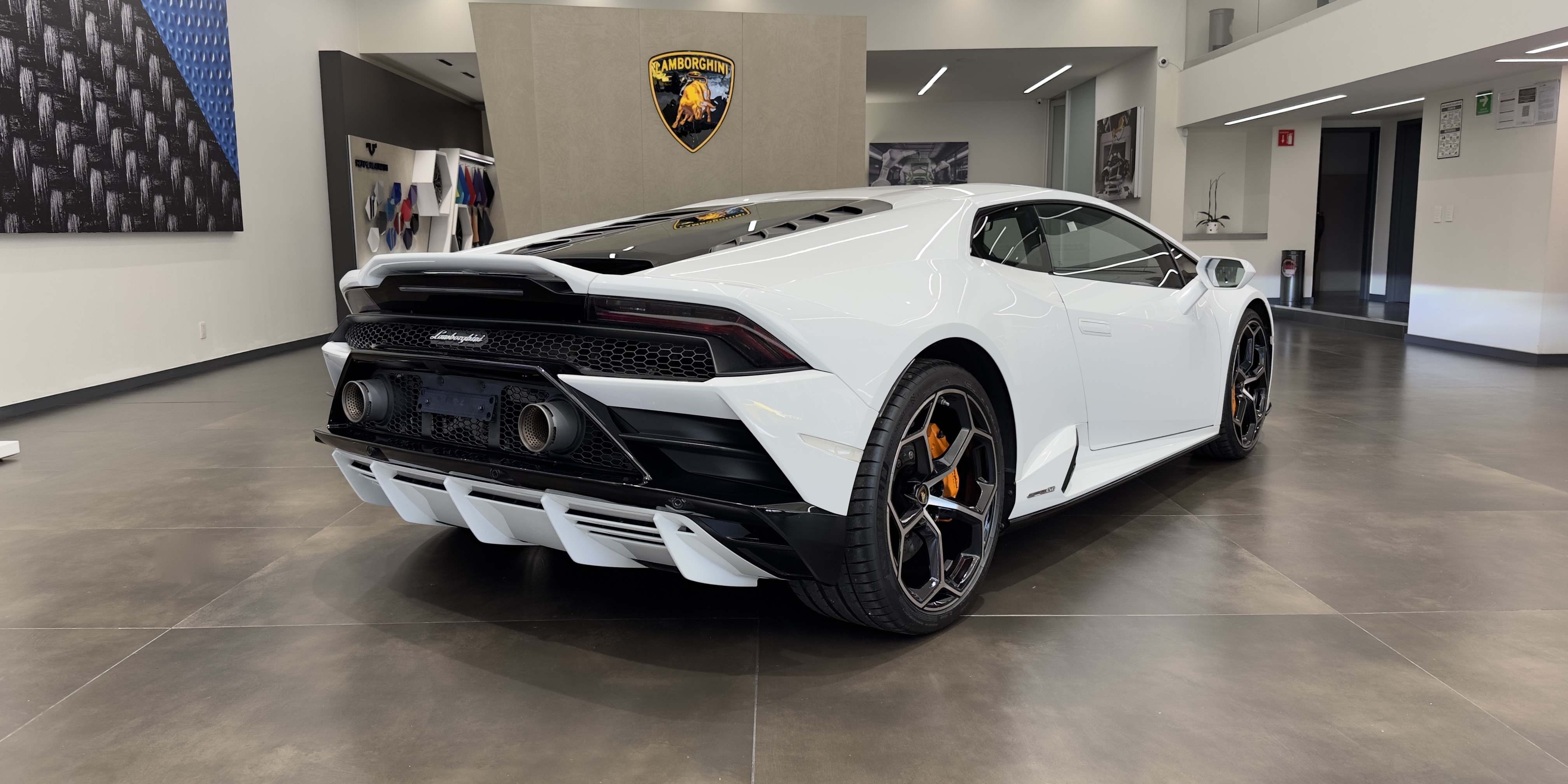 Lamborghini Huracan EVO Coupe