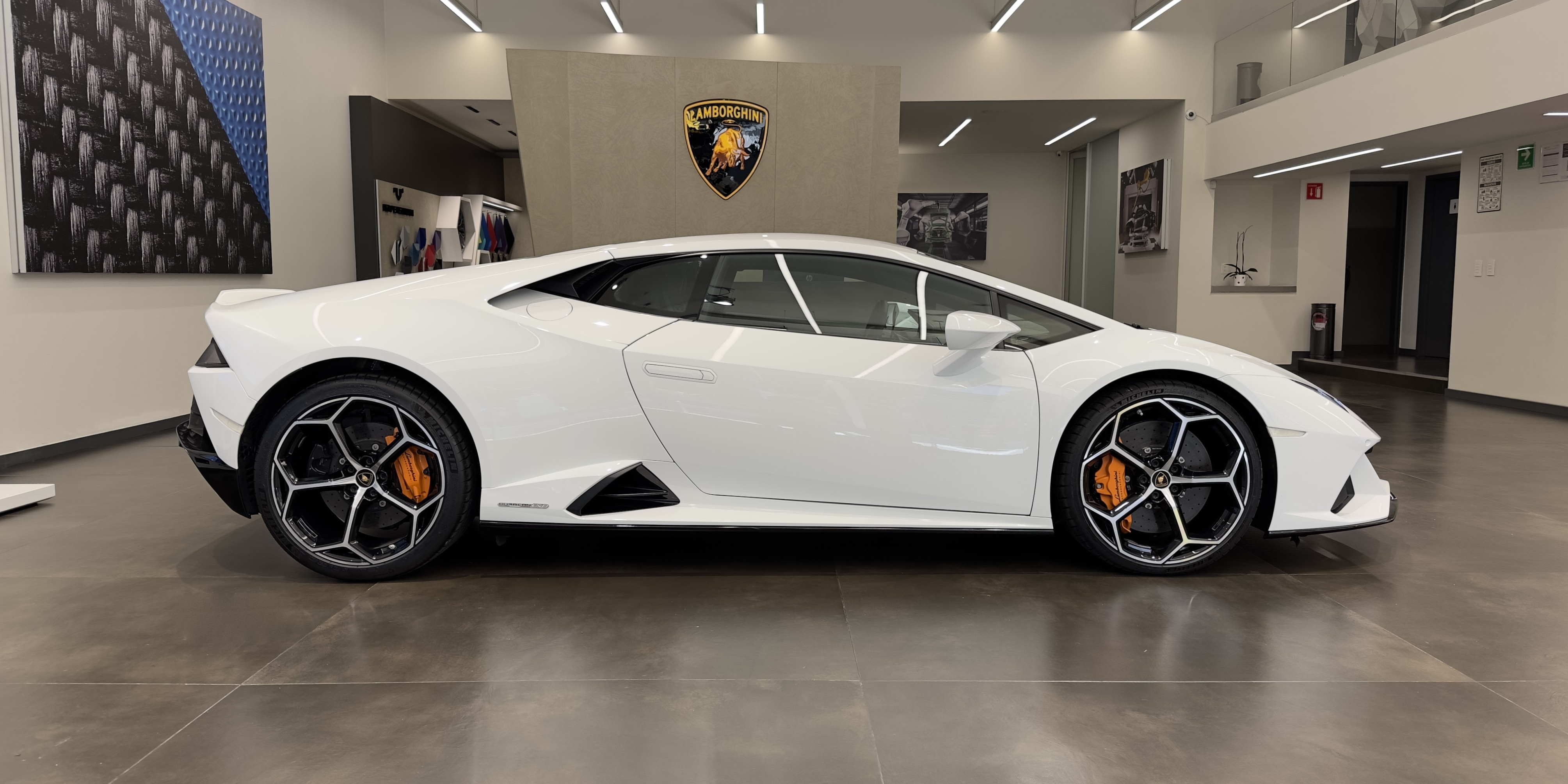 Lamborghini Huracan EVO Coupe