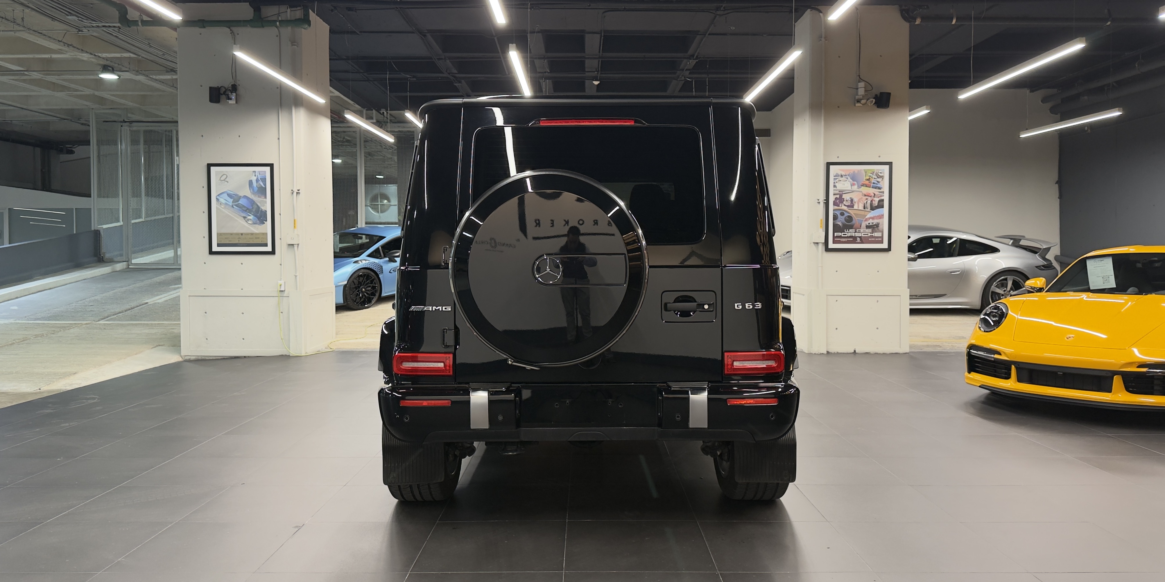 Mercedes Benz G63 AMG