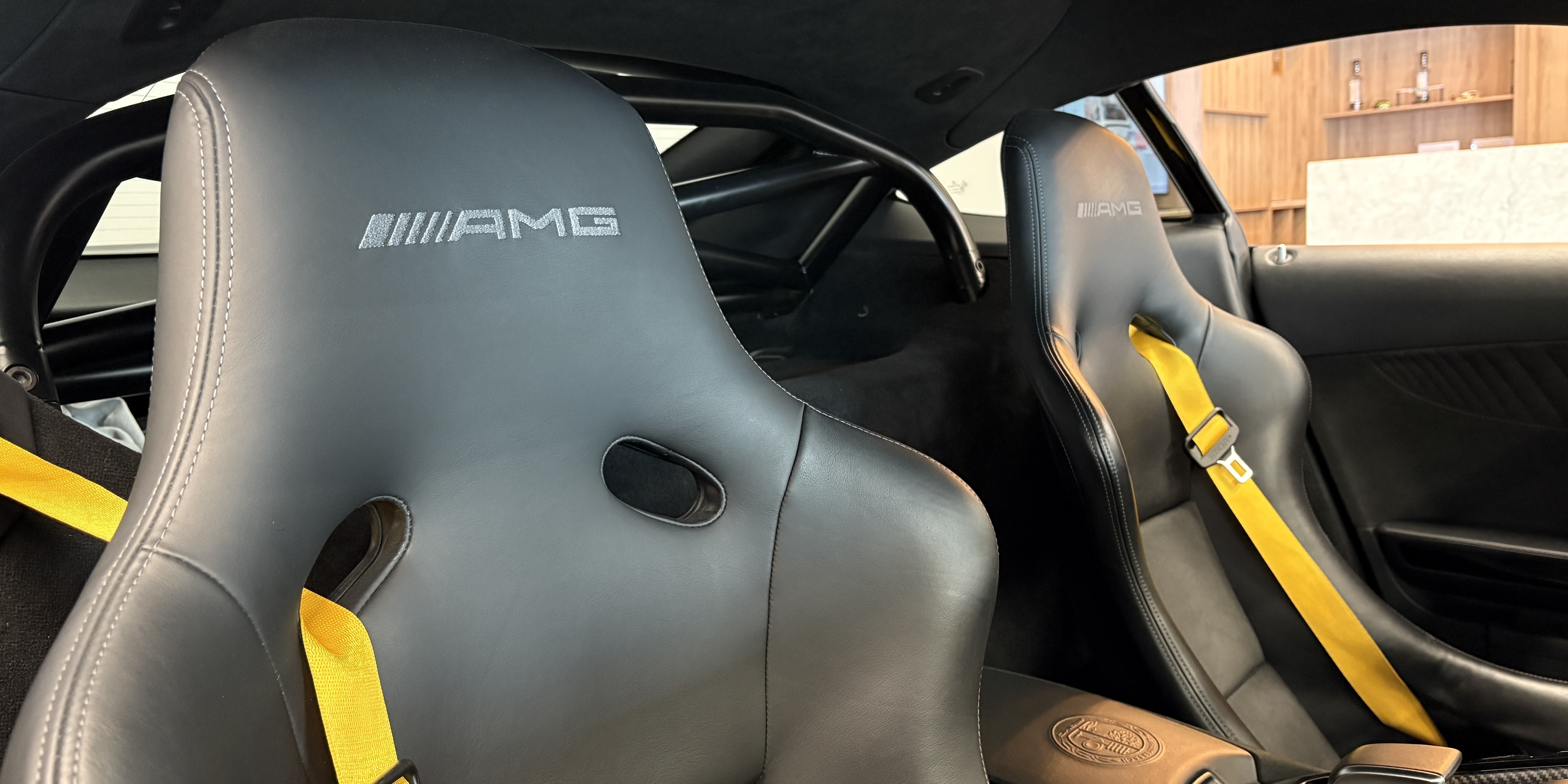 Mercedes Benz AMG GTR PRO