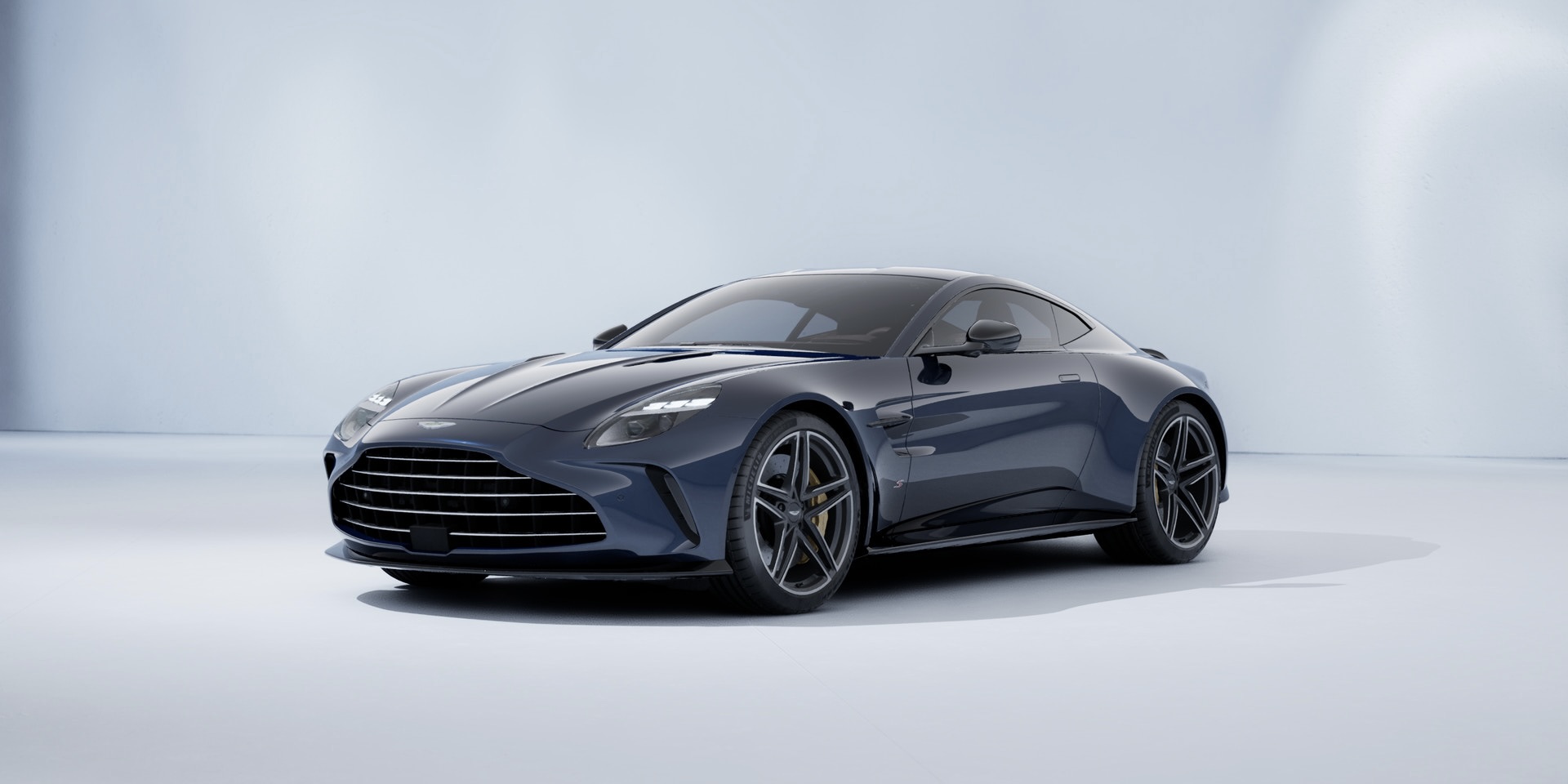 Aston Martin Vantage S
