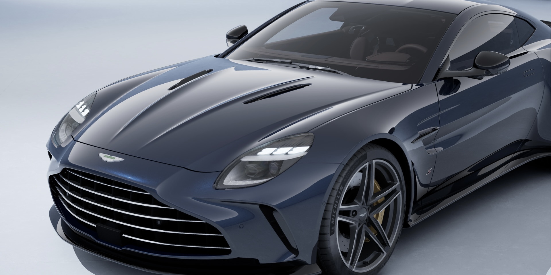 Aston Martin Vantage S