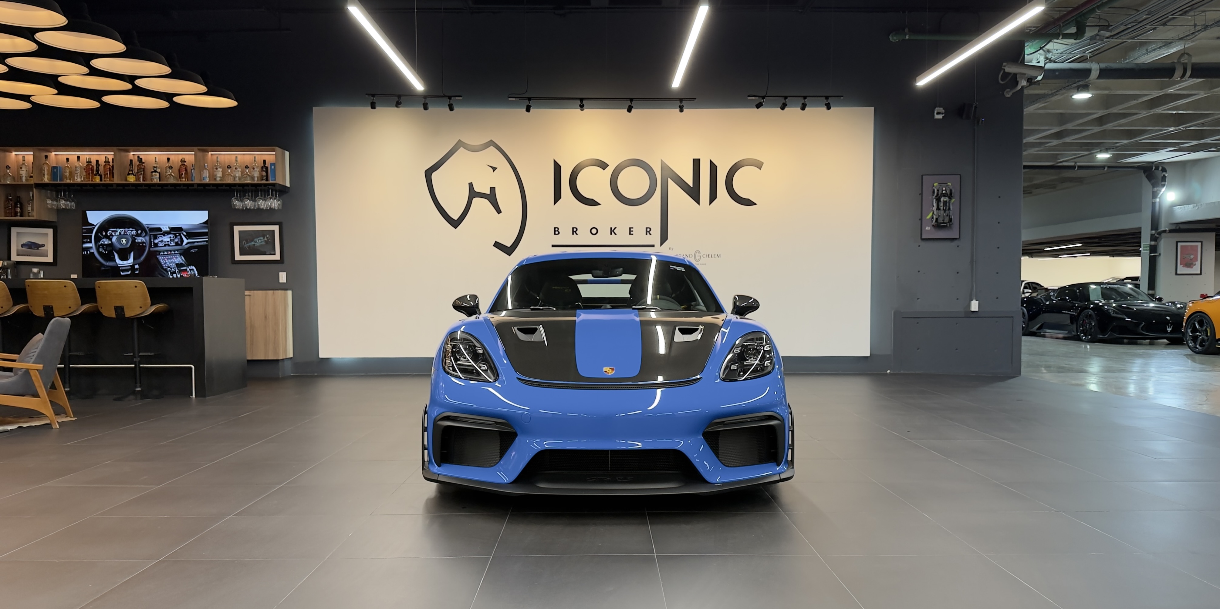 Porsche 718 Cayman GT4 RS